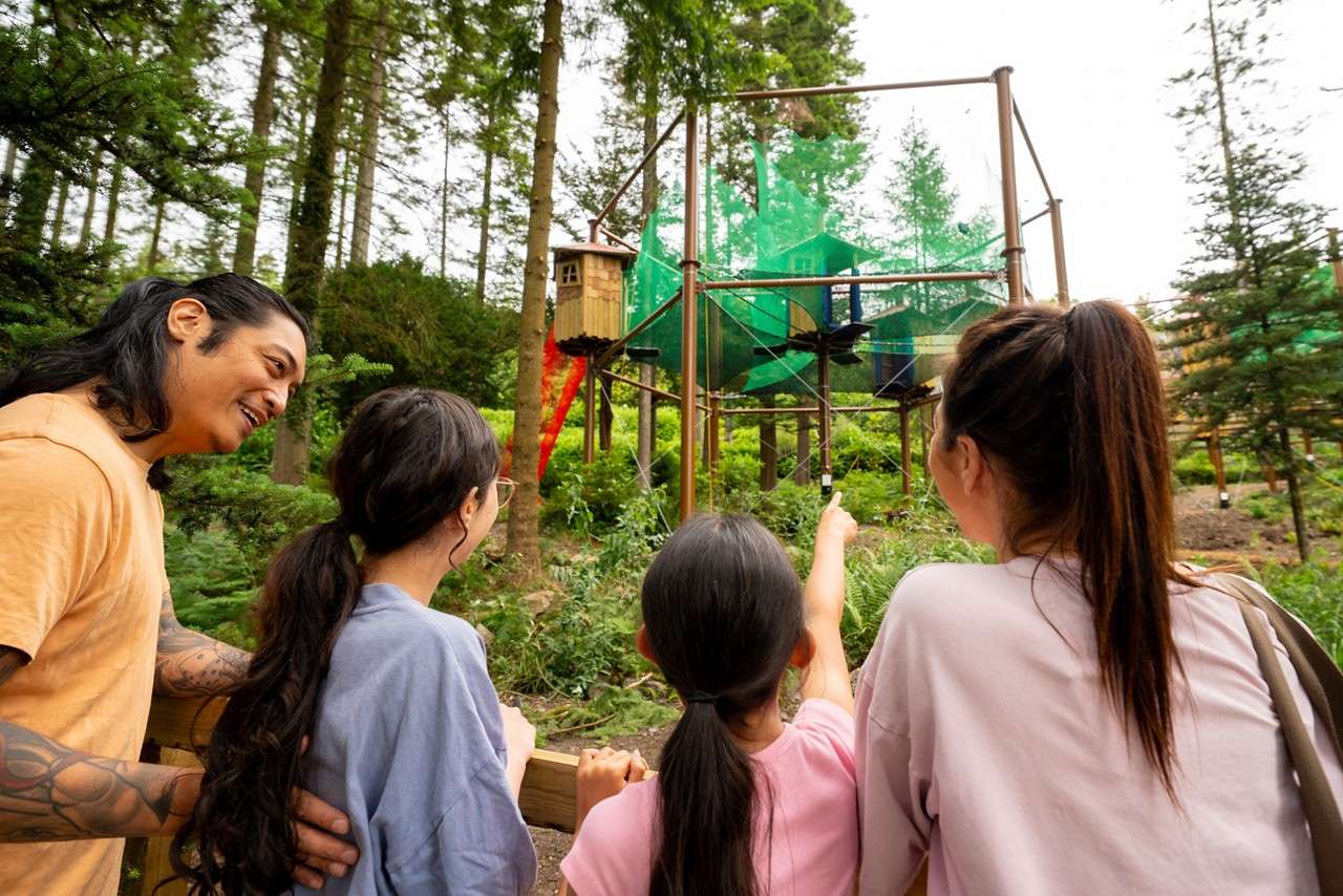 Family heading over to the Adventure Nets course.